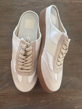 Dolce Vita Beige, White & Gum Lace-Up Sneakers